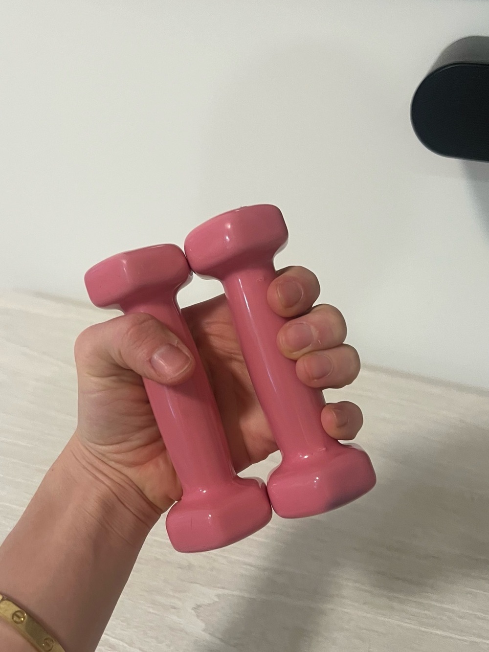 SPRI Pink 1 lb Vinyl Coated Dumbbell Pair - Set of 2 - Picture 5 of 6